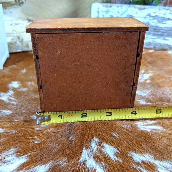 Vintage Dollhouse Furniture Baby Crib, Sofa, And Dresser Miniature Three Pieces - Picture 4 of 13